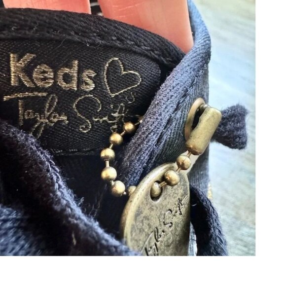 Taylor Swift x Keds - Picture 4 of 7